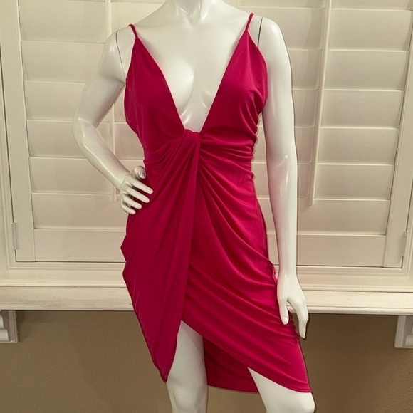 H:OURS Darcy Dress Magenta - Picture 1 of 11